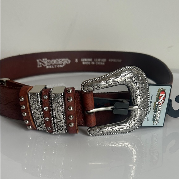 Nocona Accessories - Nocona Women's Multi Keeper Buckle Rich Brown Leather Belt with Rhinestones NWT
